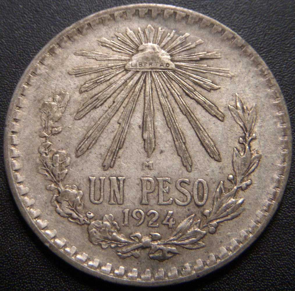 1924 Un Peso - Mexico