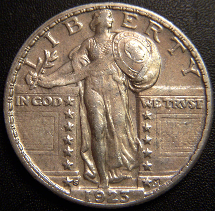 1923-S Standing Quarter - AU