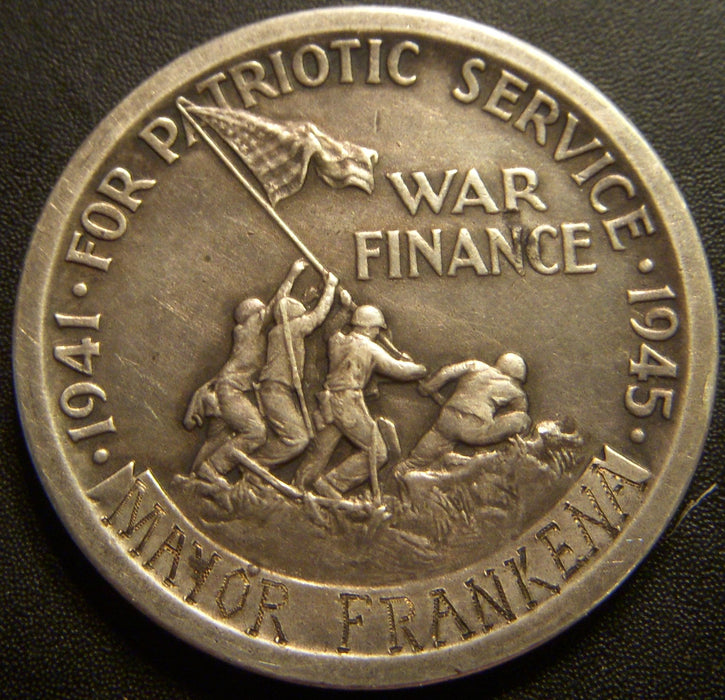1945 WWII Treasury Service Award Medal