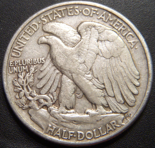 1946 Walking Half Dollar - Very Fine