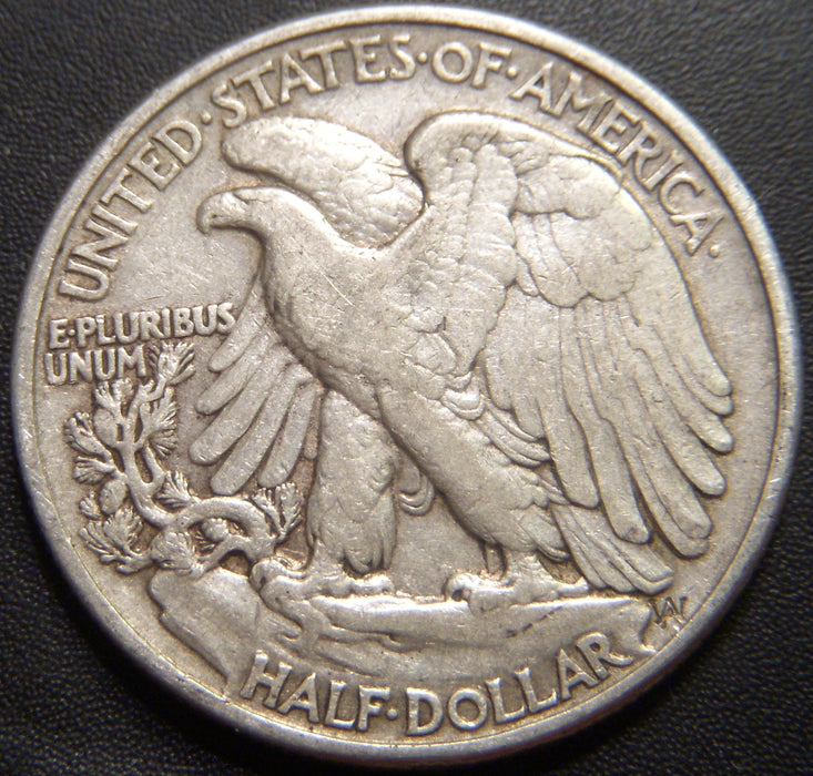 1946 Walking Half Dollar - Very Fine